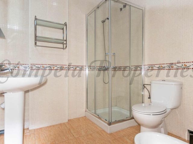 Image No.24-Propriété de 12 chambres à vendre à Canillas de Albaida