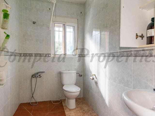 Image No.18-Villa de 5 chambres à vendre à Comares