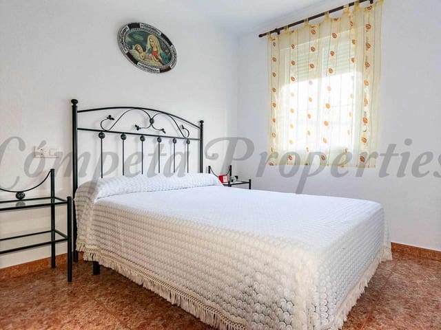 Image No.8-Villa de 5 chambres à vendre à Comares