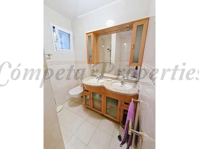 Image No.19-Villa de 4 chambres à vendre à Vélez-Málaga