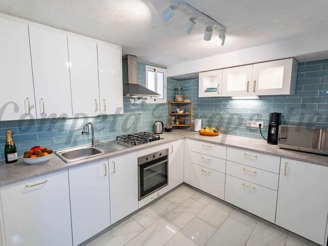 Image No.7-2 Bed Townhouse for sale