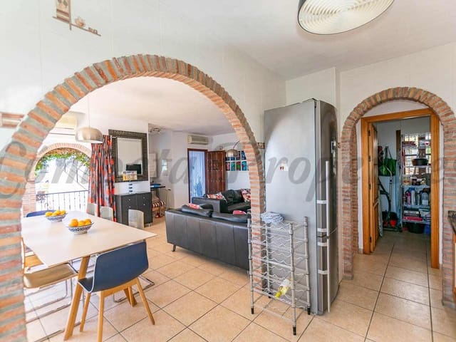 Image No.11-Villa de 5 chambres à vendre à Cómpeta