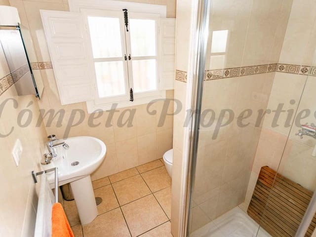 Image No.22-Villa de 5 chambres à vendre à Cómpeta