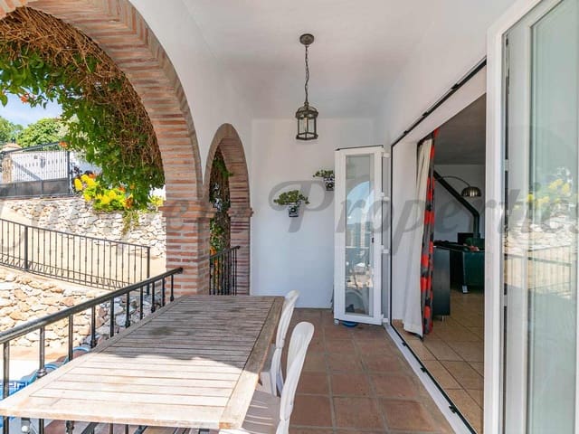 Image No.6-Villa de 5 chambres à vendre à Cómpeta