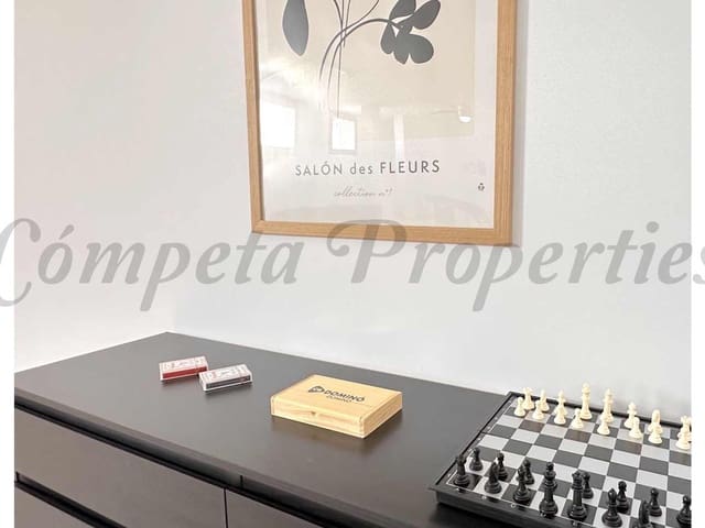 Image No.16-3 Bed Property for sale