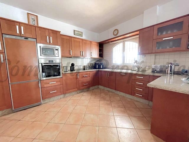 Image No.20-Finca de 4 chambres à vendre à Arenas