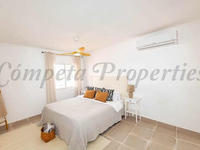 Image No.15-5 Bed Villa for sale