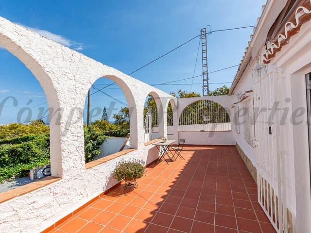 Image No.20-5 Bed Villa for sale