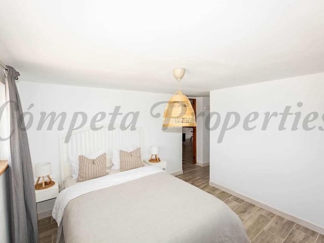 Image No.24-5 Bed Villa for sale