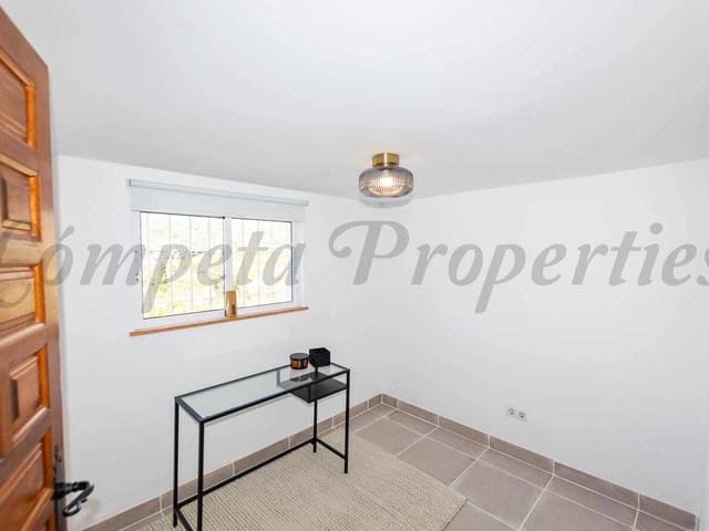 Image No.27-5 Bed Villa for sale