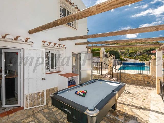 Image No.31-5 Bed Villa for sale