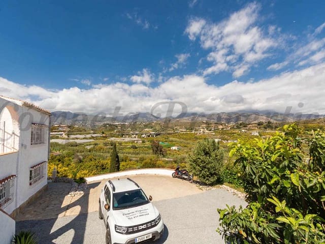 Image No.33-5 Bed Villa for sale