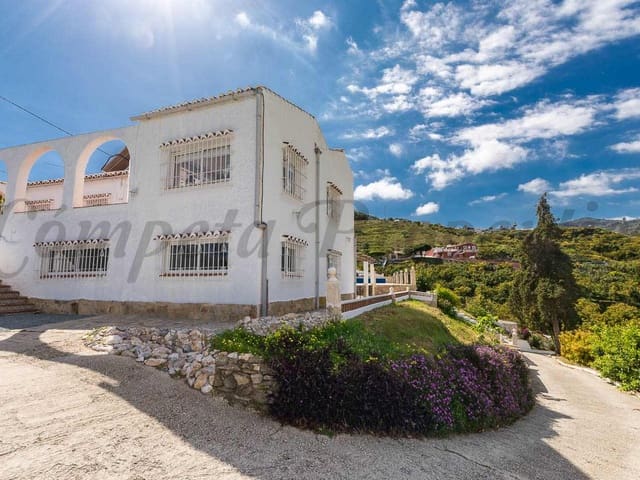 Image No.34-5 Bed Villa for sale