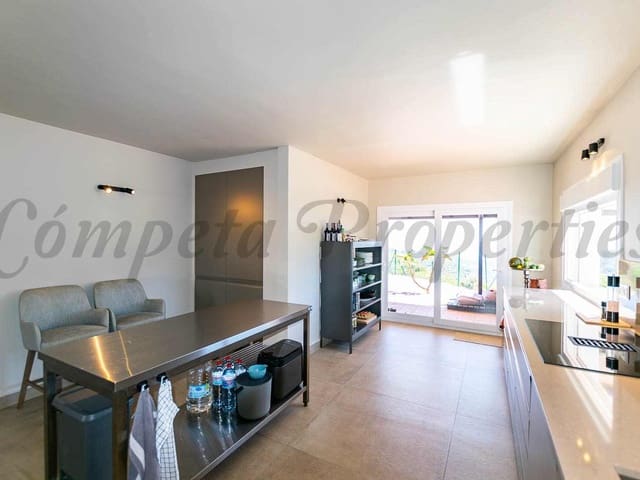 Image No.18-7 Bed Villa for sale