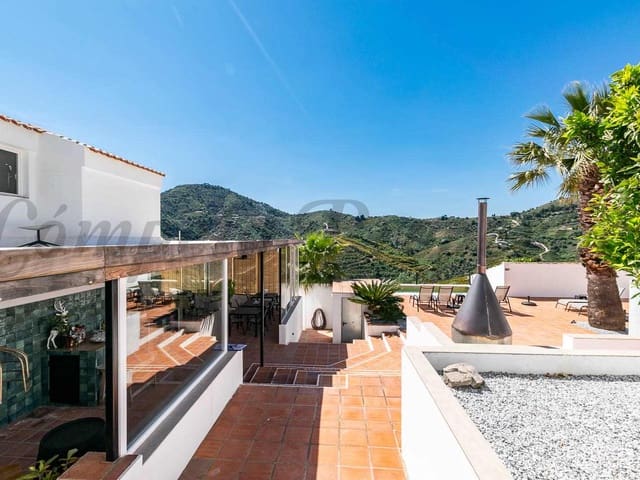 Image No.4-7 Bed Villa for sale