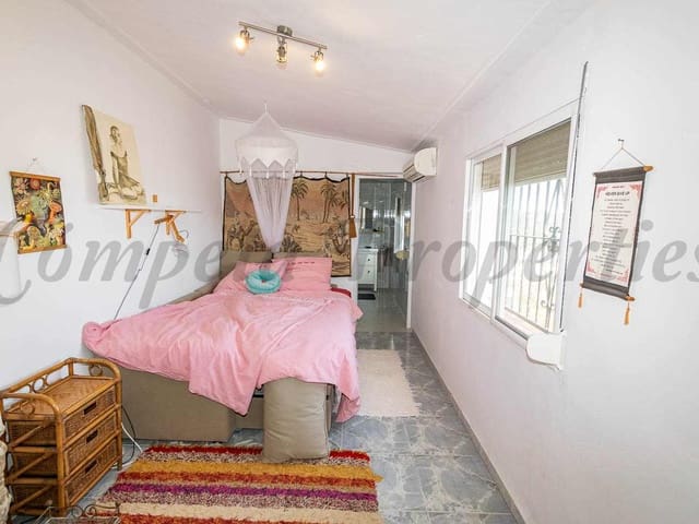 Image No.22-4 Bed Finca for sale