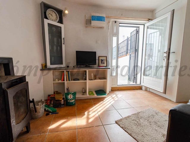 Image No.4-2 Bed Townhouse for sale