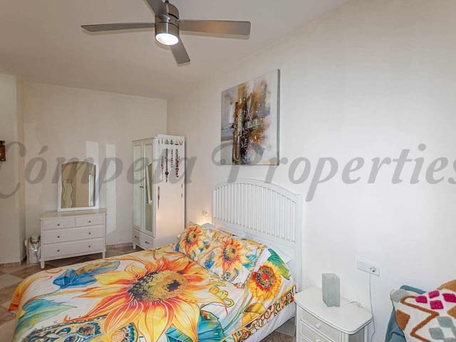 Image No.17-3 Bed Apartment for sale