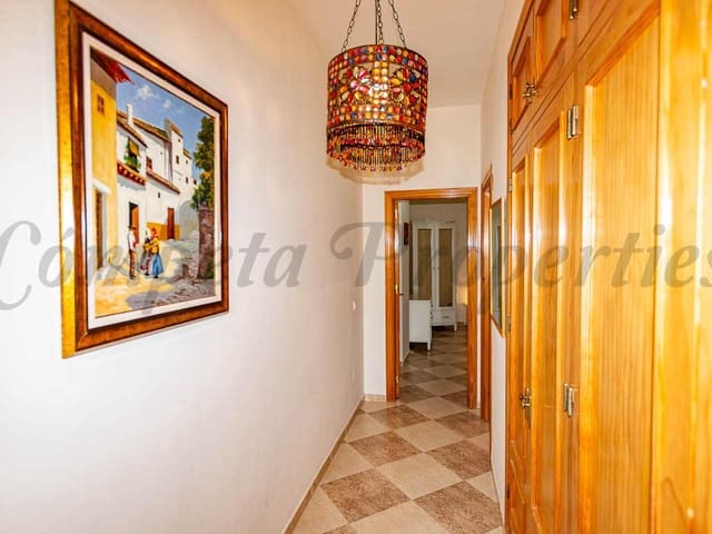 Image No.19-3 Bed Apartment for sale