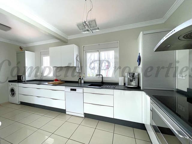 Image No.7-4 Bed Finca for sale