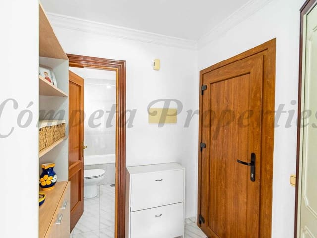 Image No.8-2 Bed Apartment for sale