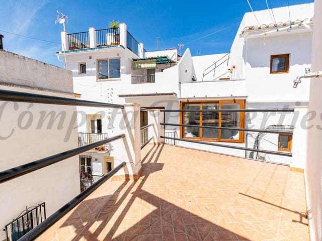 Image No.3-3 Bed Townhouse for sale
