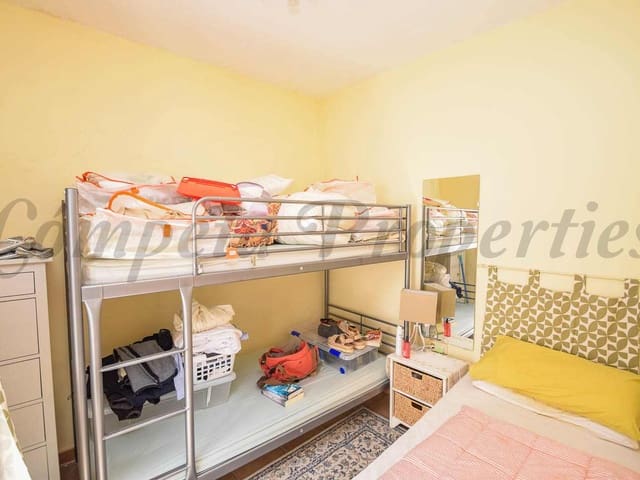 Image No.12-2 Bed Townhouse for sale