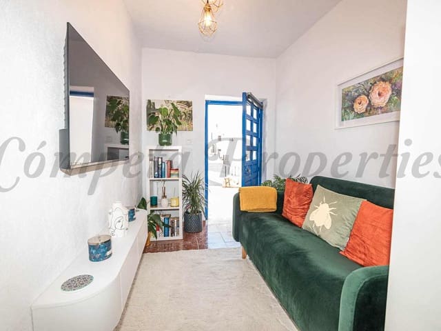 Image No.7-1 Bed Townhouse for sale