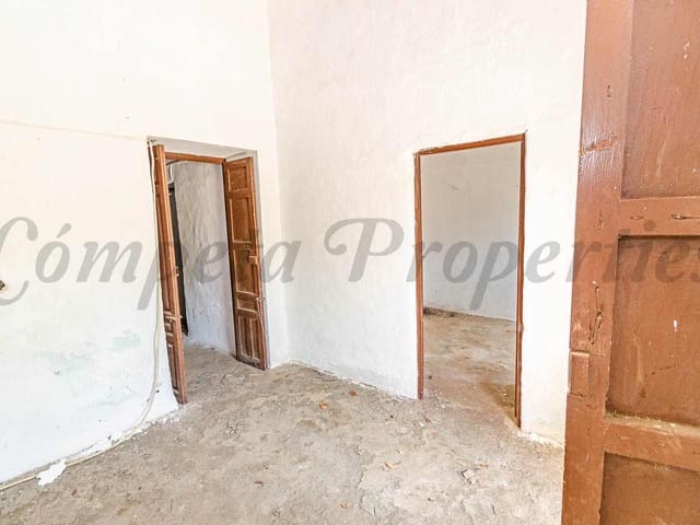 Image No.5-Finca for sale