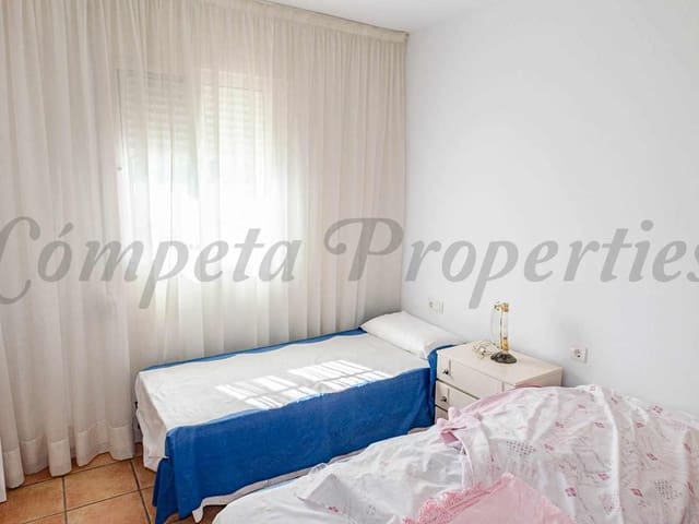 Image No.14-2 Bed Villa for sale
