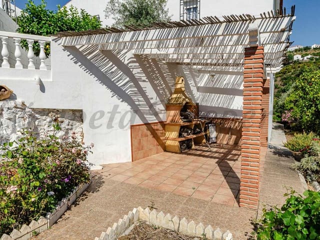 Image No.18-2 Bed Villa for sale