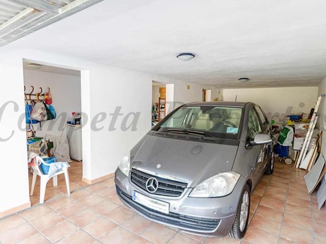 Image No.19-2 Bed Villa for sale