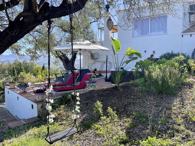 Image No.18-3 Bed Villa for sale