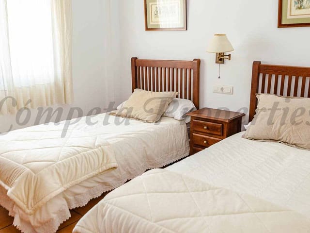 Image No.9-Villa de 4 chambres à vendre à Cómpeta
