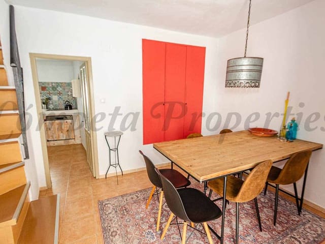 Image No.7-2 Bed Townhouse for sale