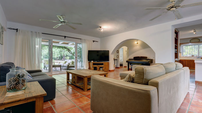 Image No.26-3 Bed Finca for sale