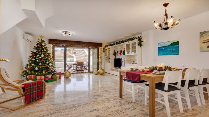 Image No.3-4 Bed Townhouse for sale