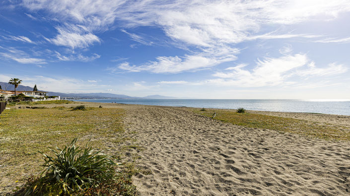 Image No.27-4 Bed Townhouse for sale