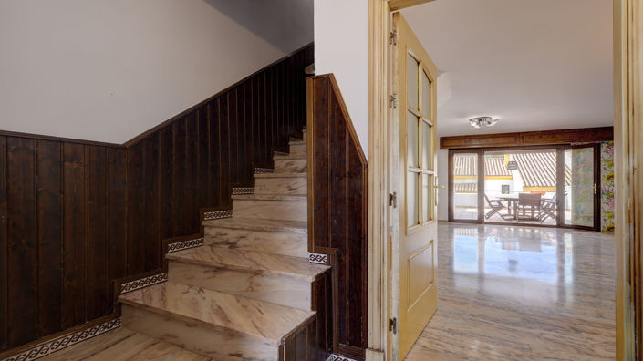 Image No.9-4 Bed Townhouse for sale