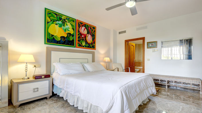 Image No.22-5 Bed Villa for sale