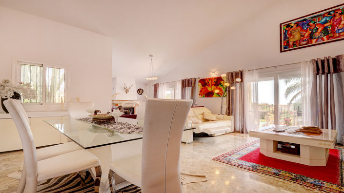 Image No.9-5 Bed Villa for sale