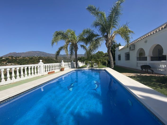 Image No.3-Finca de 3 chambres à vendre à Estepona