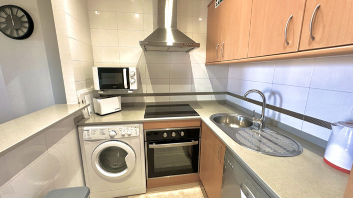 Image No.8-2 Bed Apartment for sale