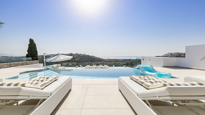 Image No.1-5 Bed Villa for sale