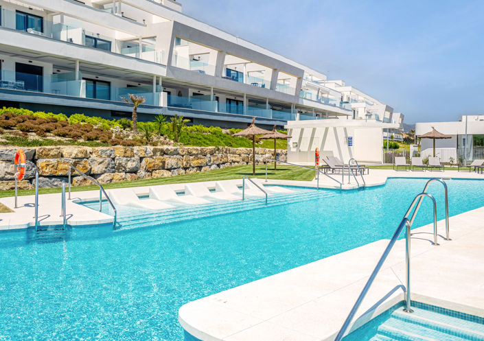 Image No.21-3 Bed Property for sale