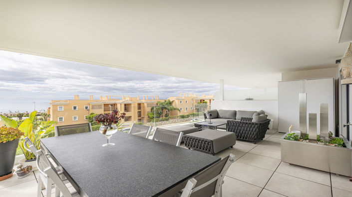 Image No.22-3 Bed Property for sale