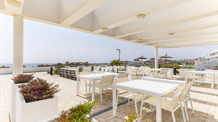 Image No.29-3 Bed Property for sale