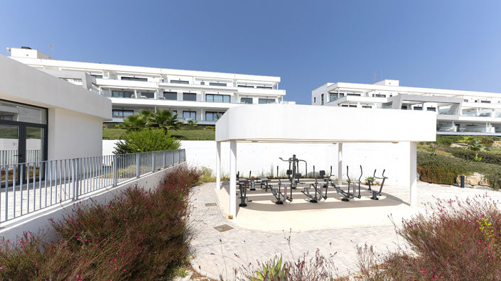 Image No.36-3 Bed Property for sale