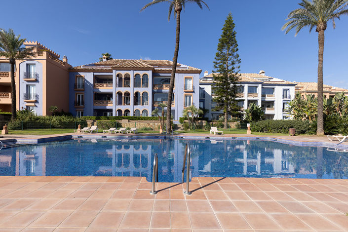 Image No.38-3 Bed Property for sale