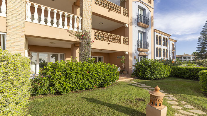 Image No.46-3 Bed Property for sale